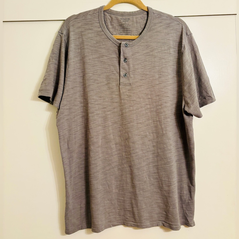 VINCE Men's Gray Short-Sleeve Henley Tee
